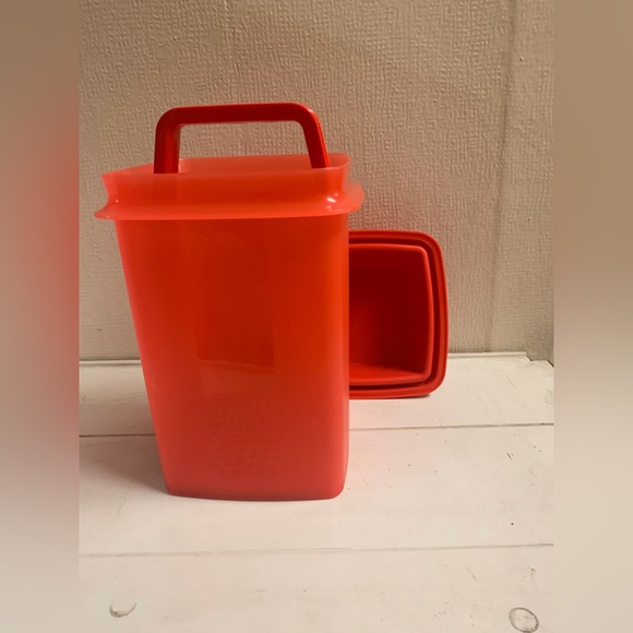 Pick-A-Deli® Small Container - Picture 4 of 5